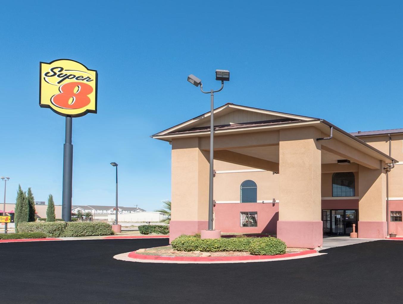 Отель Super 8 By Wyndham Abilene South Экстерьер фото